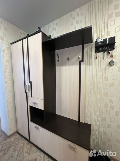 Шкаф в коридор