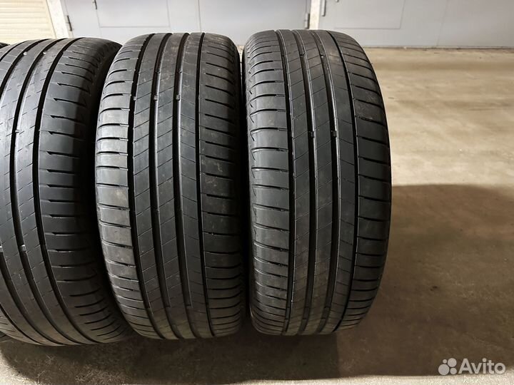 Bridgestone Turanza T005 225/55 R18