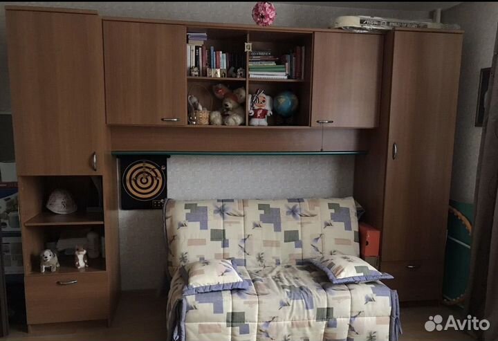 Детская стенка со столом