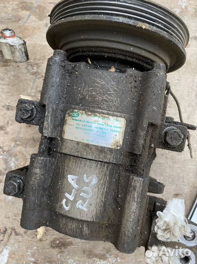 Компрессор кондиционера Kia clarus