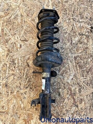 Стойка амортизатора Honda CRV IV (2011-2018)