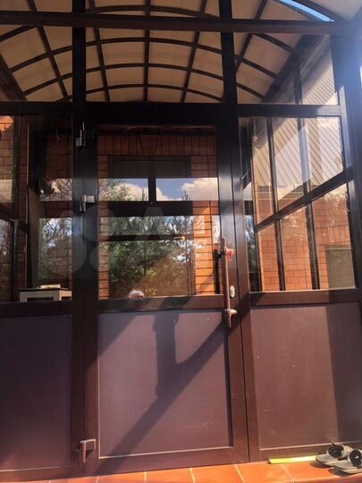 Коттедж 320 м² на участке 9,4 сот.