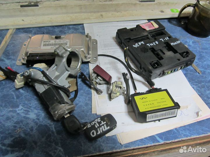 Комплект эбу Chery Tiggo T11 2.0 SQR481FS 2007г