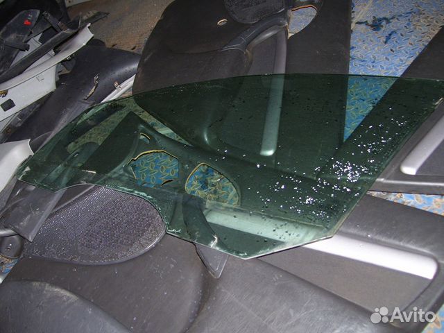 Форд фокус 1 стекло