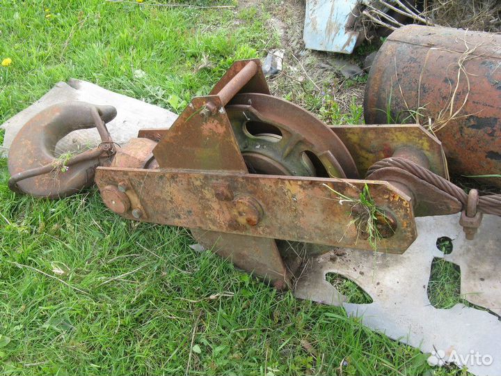 Гак крана 10 т