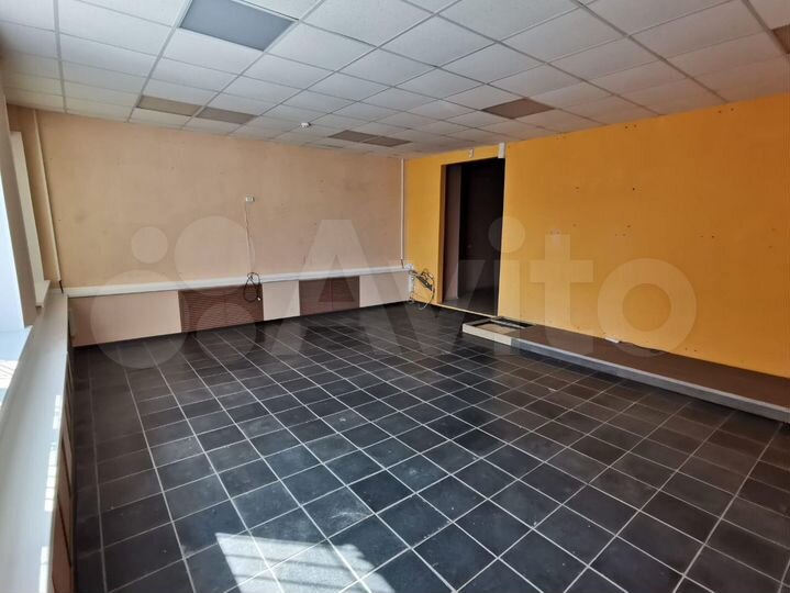 Сдаётся нежилое помещение