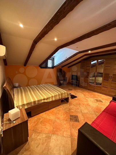 Дом 272 м² на участке 380 м² (Черногория)