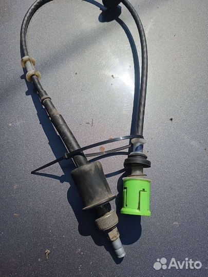 Тросик на спидометр