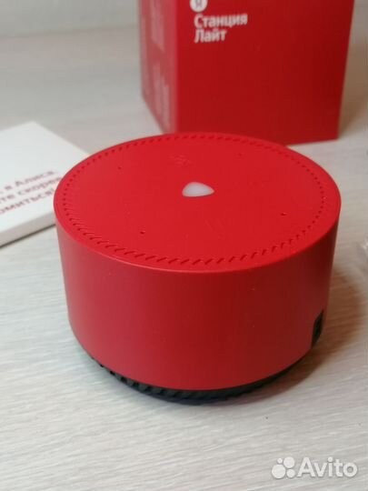 Умная колонка Алиса lite красная