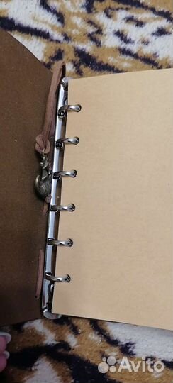 Кожаный блокнот