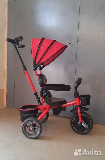 Трехколесный велосипед