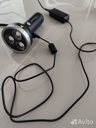 Фонарь MT18 LED Lenser