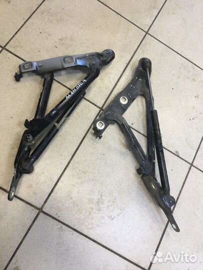 Петля багажника Ford Mondeo 4