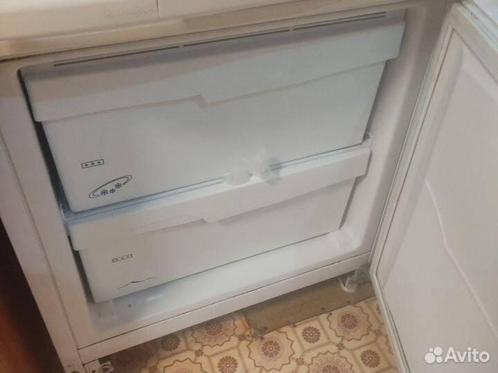 Холодильник бу