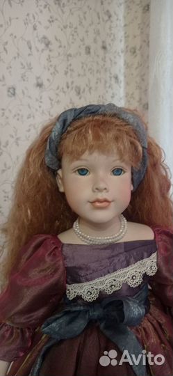 Кукла фарфоровая коллекционная Remeco Collection