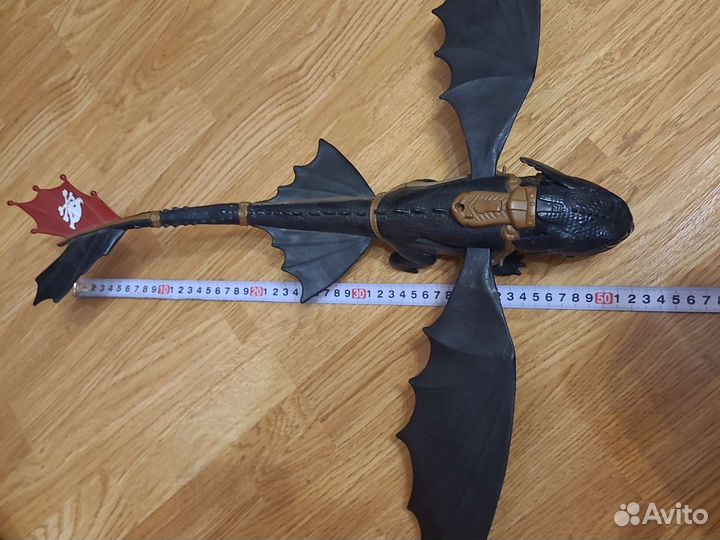 Игрушка дракон беззубик