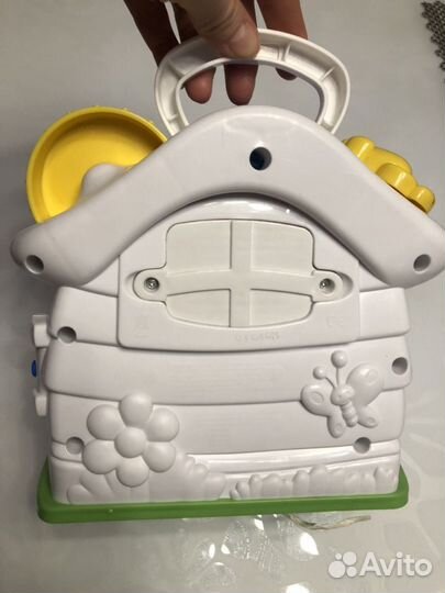 Домик для щенка музыкальный fisher price