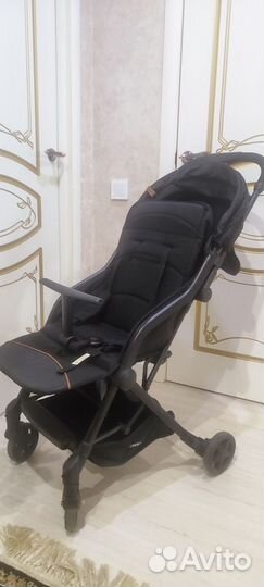 Прогулочная коляска трость Happy Baby umma