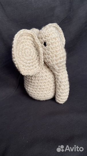 Вязанные слоники для интерьера