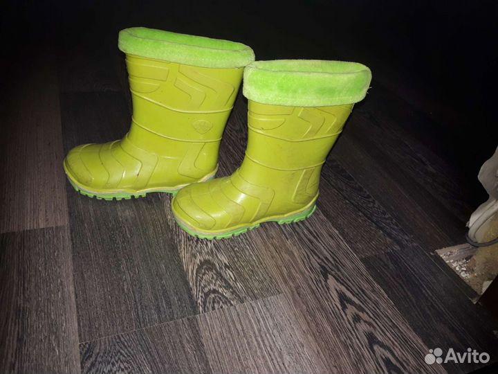 Резиновые сапоги