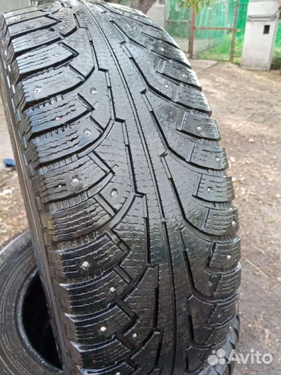 Nokian Tyres Hakkapeliitta 5 245/70 R16