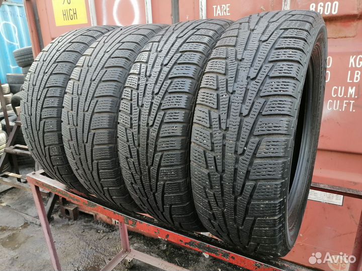 Nokian Tyres Hakkapeliitta R SUV 225/60 R17 91B