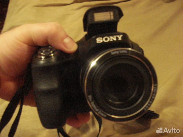 Sony Cyber-shot DSC-H300 20Mp 35x Optical zoom