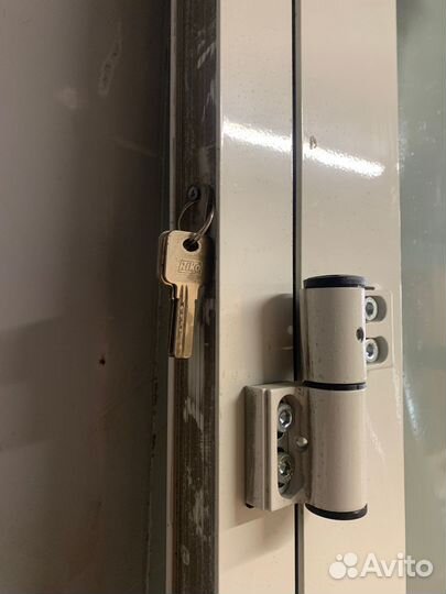 Алюминиевые двери бу