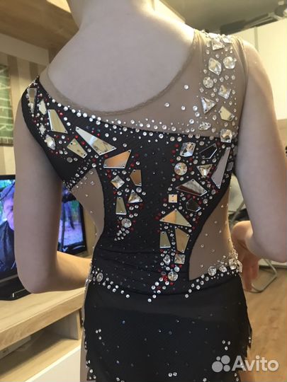 Купальник по художественной гимнастике