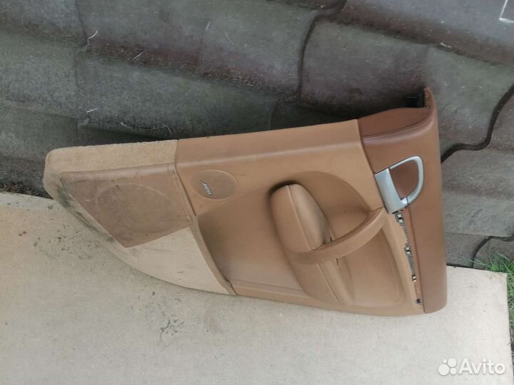 Обшивка двери задняя правая Porsche Cayenne 955-95