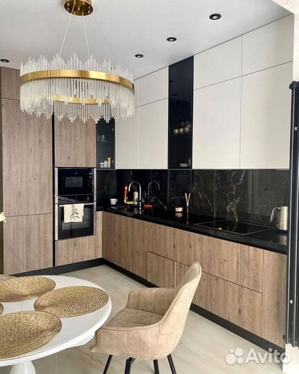 Кухонный гарнитур на заказ от фабрики