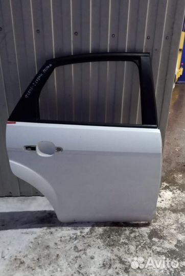 Дверь задняя правая Ford Focus 2 седан рестайлинг