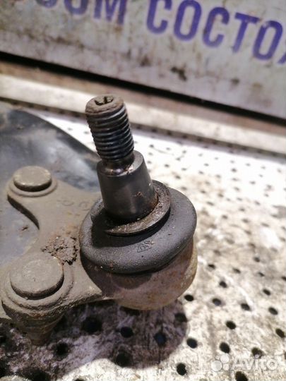 Рычаг передний правый Volkswagen Golf Plus