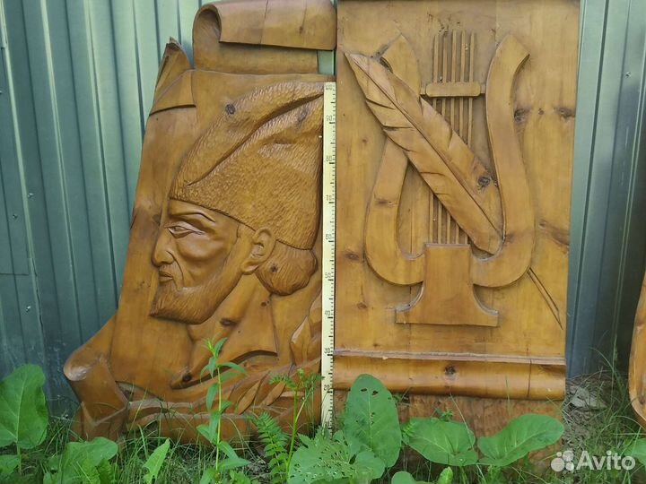 Деревянные барельефы