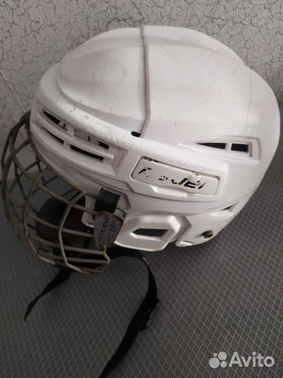 Хоккейный шлем bauer