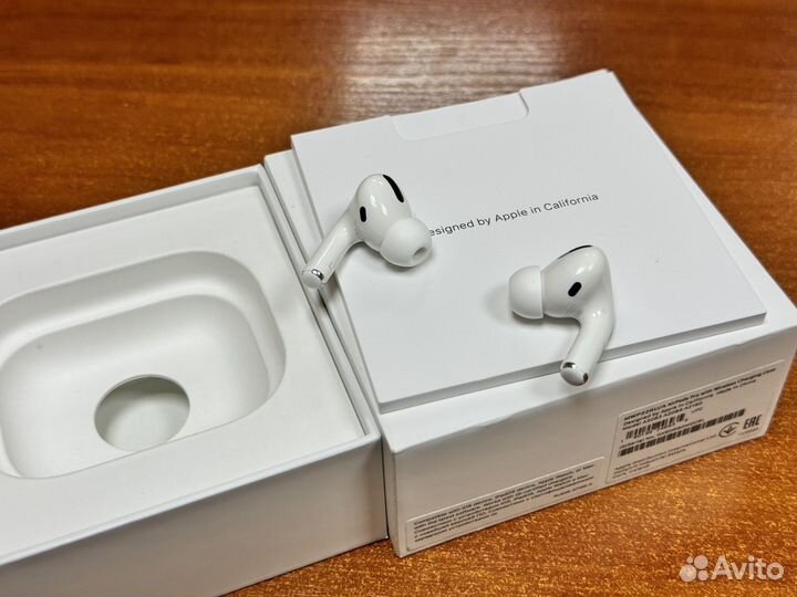 Правый наушник Apple AirPods Pro ориг без кейса