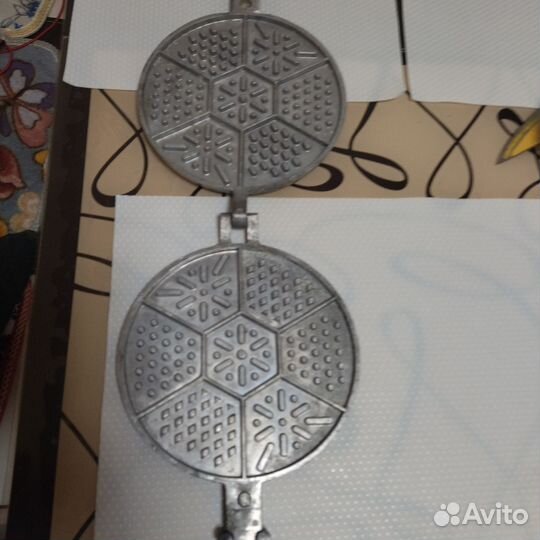 Вафельница