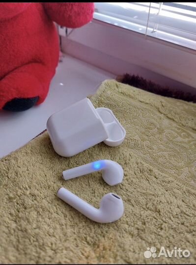 Беспроводные наушники
