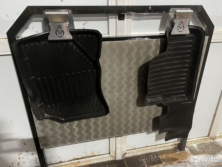 Коврики в машину с бортами от Granta