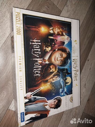 Пазлы 2000 деталей Гарри Поттер