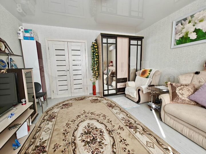 2-к. квартира, 47 м², 3/9 эт.