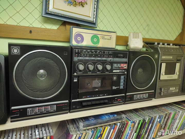 Кассетный магнитофон