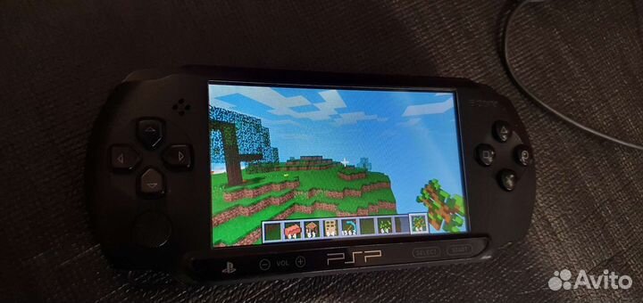 Sony PSP 32 GB + 130 игр