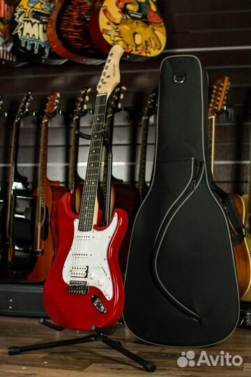 Электрогитара Caraya + Аксессуары