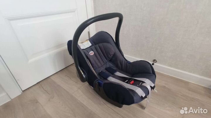 Автолюлька Britax Romer Baby Safe
