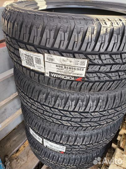 Yokohama Geolandar A/T G015 275/60 R20 115H