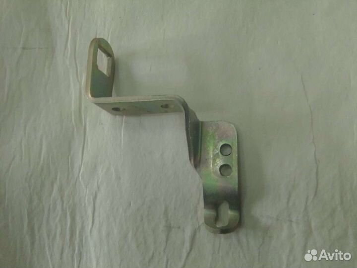 Рычаг валика педали газа УАЗ 452