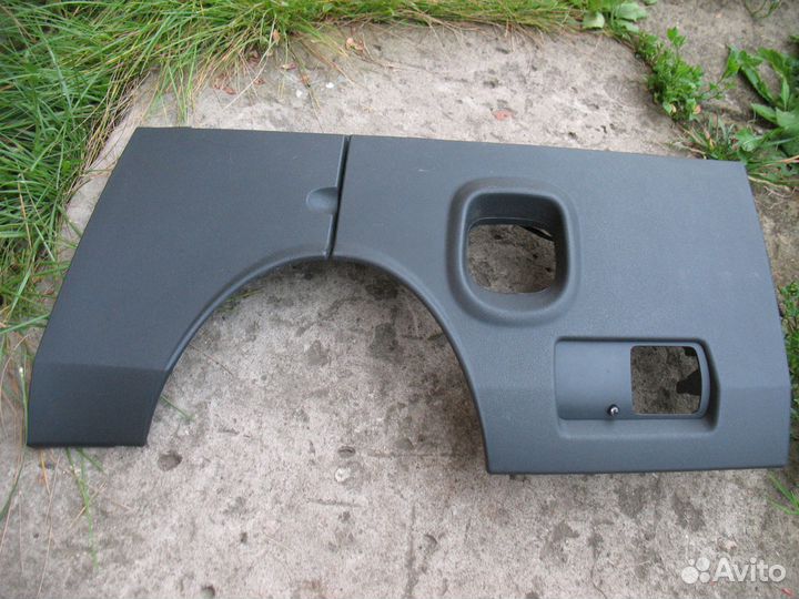 Подрулевая накладка торпедо Renault Megane 2