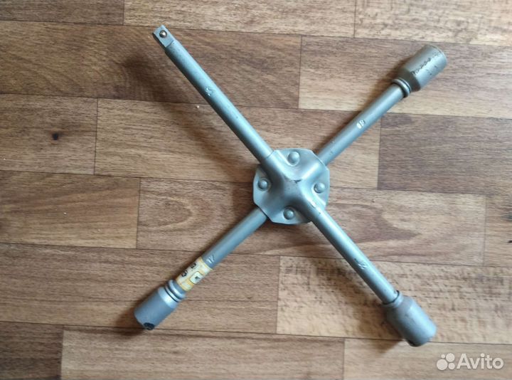 Ключ балонник