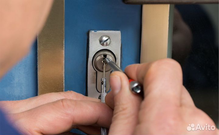 Вскрытие замков, замена личинки, замена замка